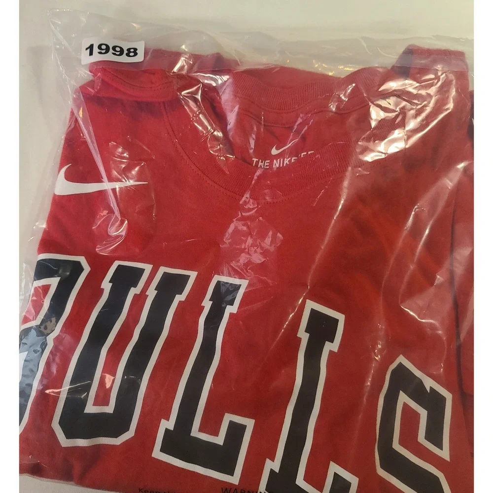 Nike Chicago Bulls Lonzo Ball 2 T-Shirt Mens XL Red NBA Basketball Graphic‎ Tee